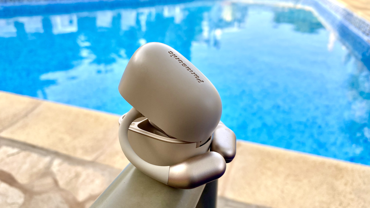 بررسی تخصصی هدفون پاناسونیک RB F10 برای ورزش و موسیقی