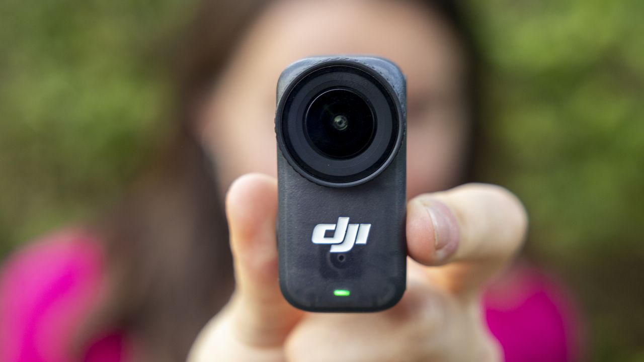 بررسی کامل دوربین اکشن DJI Osmo Nano و مقایسه امکانات