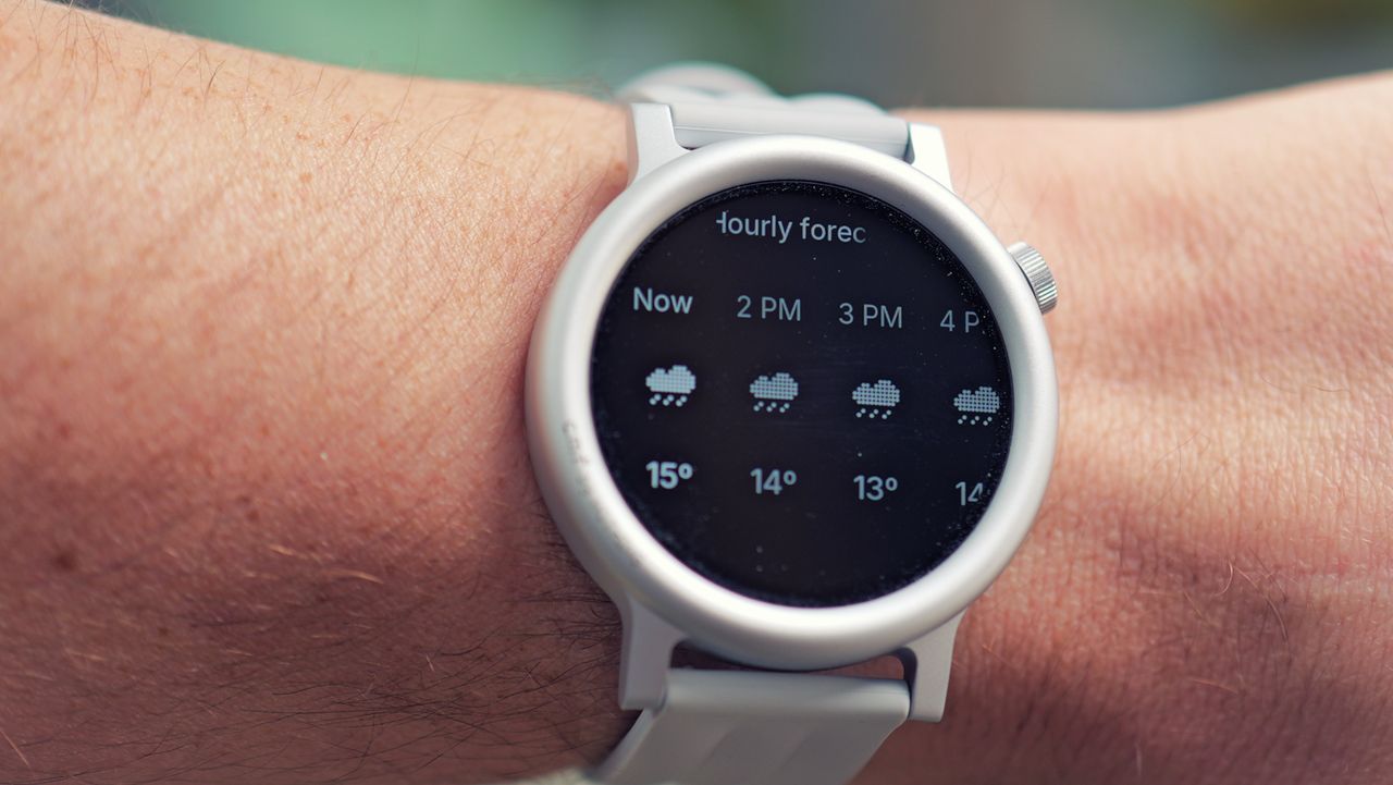 بررسی کامل ساعت هوشمند CMF Watch 3 Pro و قابلیت‌های آن