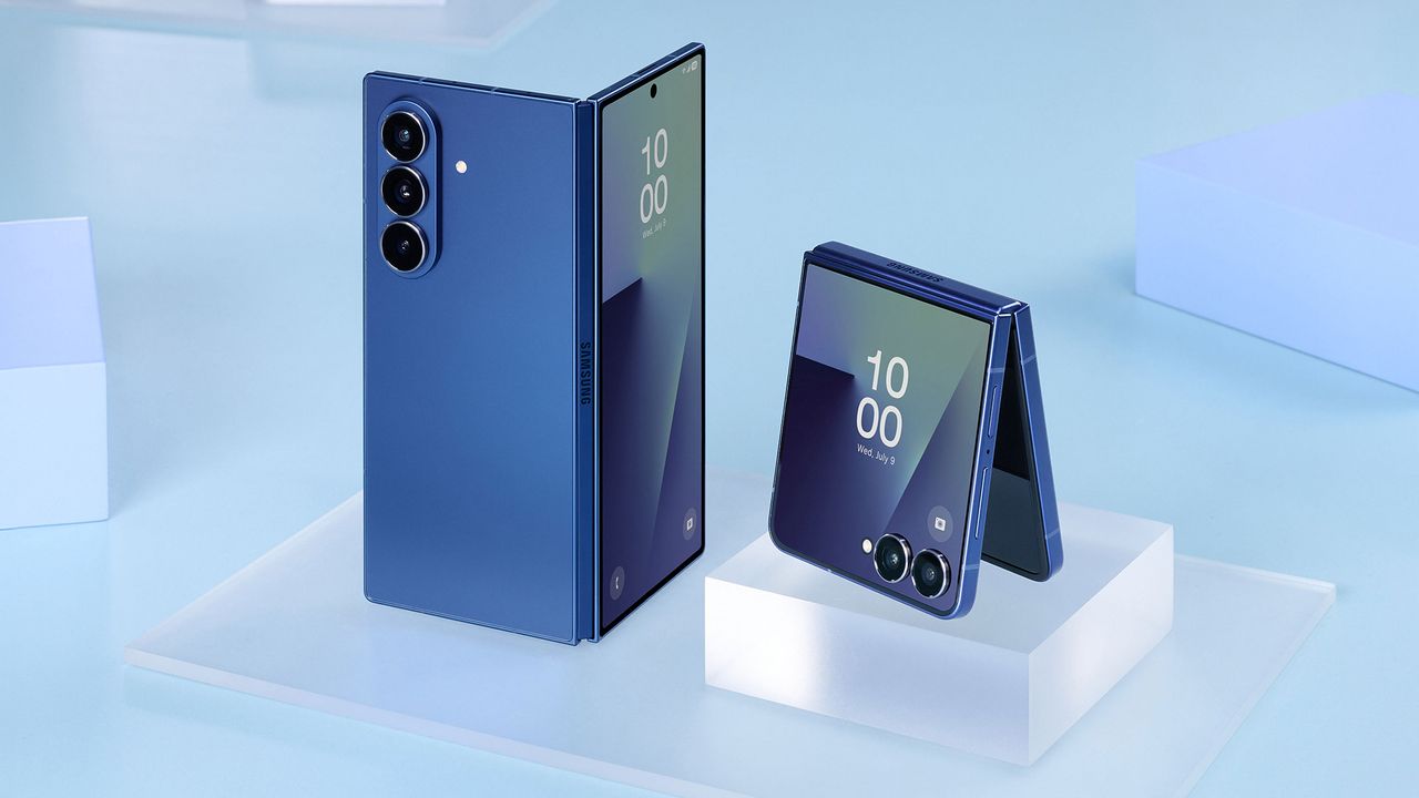 گوشی تاشو سه‌گانه سامسونگ معرفی شد با طراحی جدید