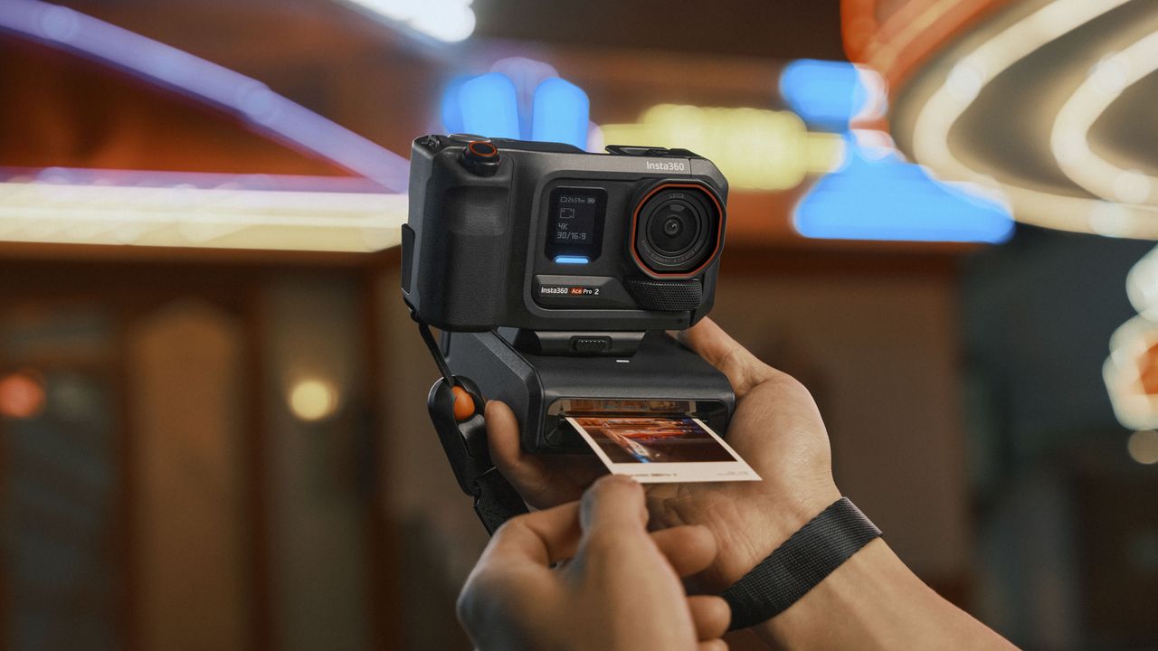 جدیدترین دوربین Insta360 ترکیب خلاقانه گوپرو و Instax