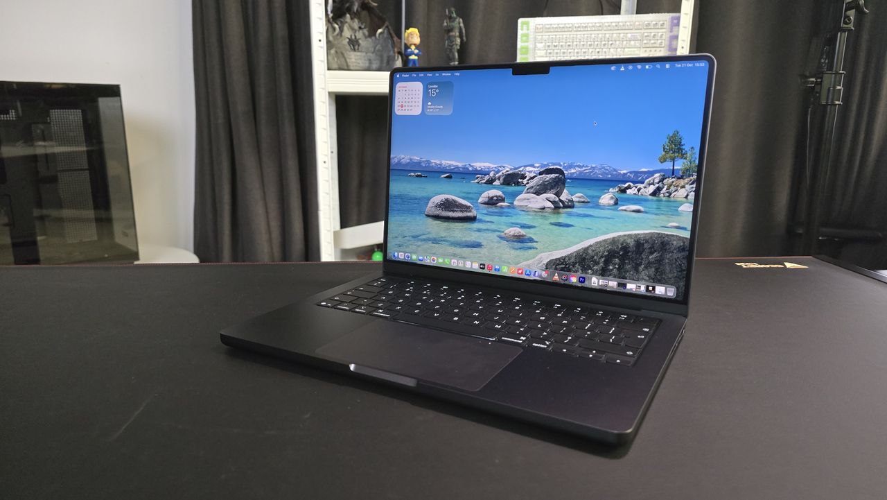 تبدیل صفحه نمایش مک‌بوک به رینگ لایت در نسخه بتای macOS