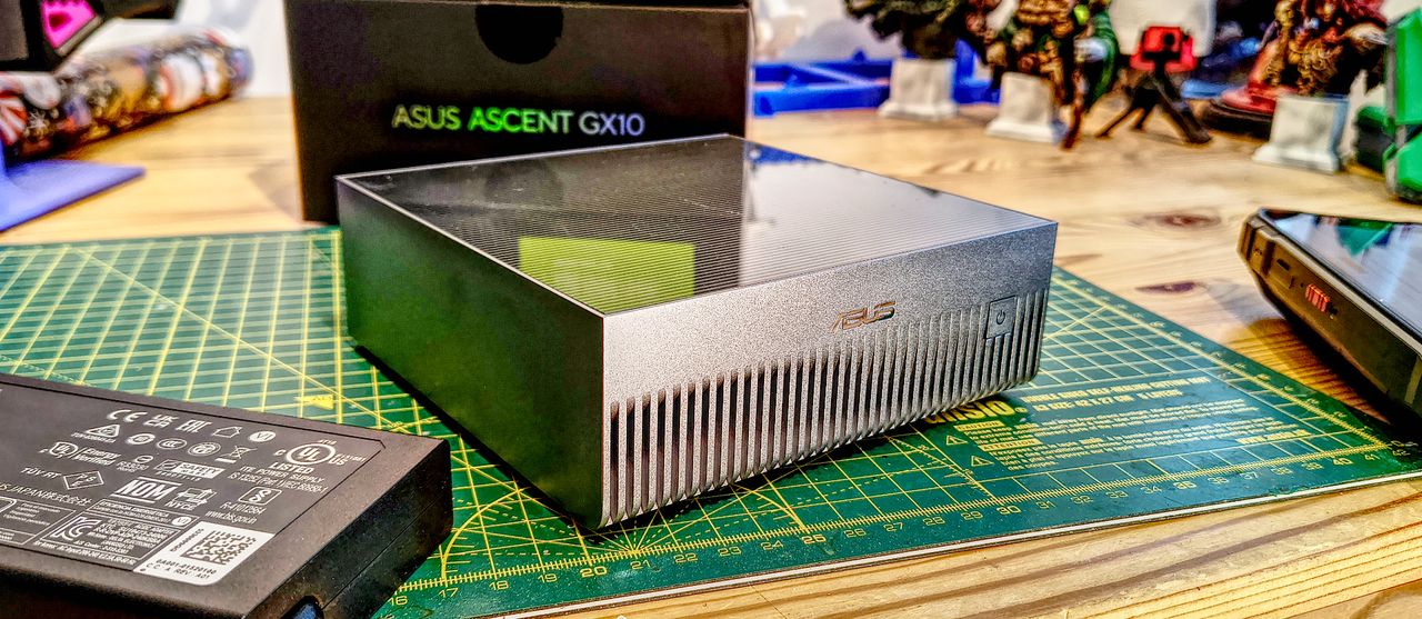 بررسی مینی پی سی قدرتمند ایسوس Ascent GX10 برای گیمرها